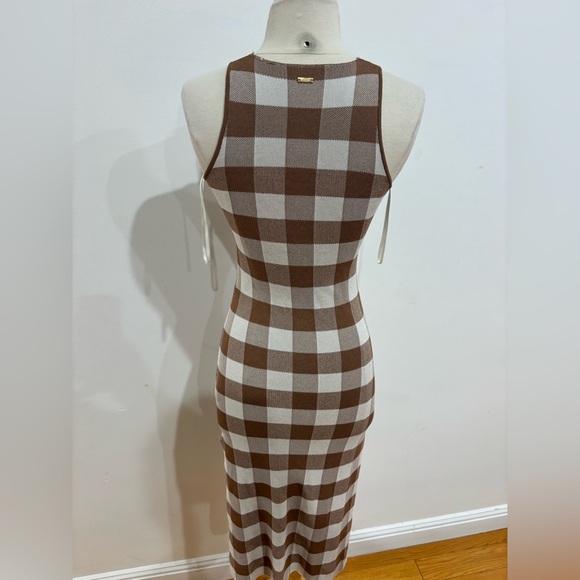 Toccin Emerson Sleeveless Midi Dress, Size: S - Picture 9 of 12